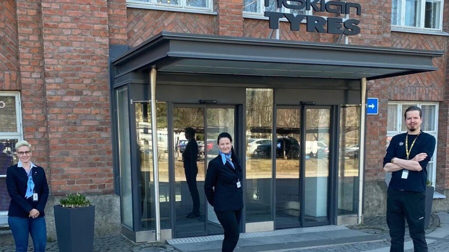 Nokian renkaiden ISS tiimi.