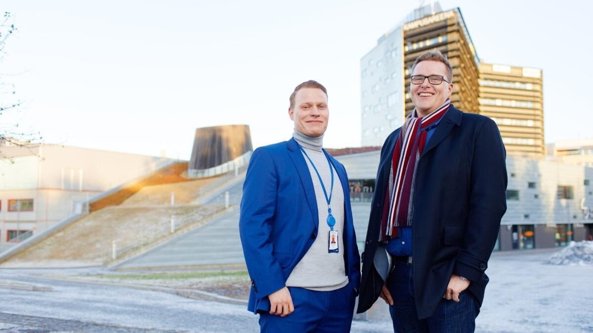 SYK:n ja ISS:n yhteyshenkilöt.