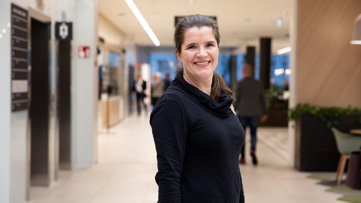 Asiakas pääkonttorilla.